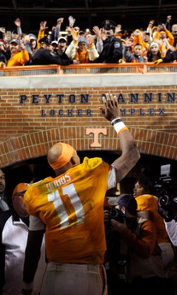 Dobbs has huge home finale as Vols beat Missouri 63-37